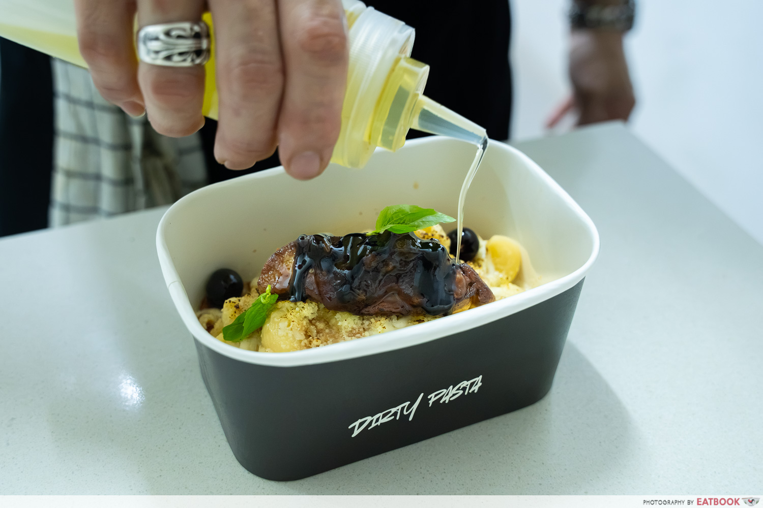 dirty-pasta-foiegras-oilpour