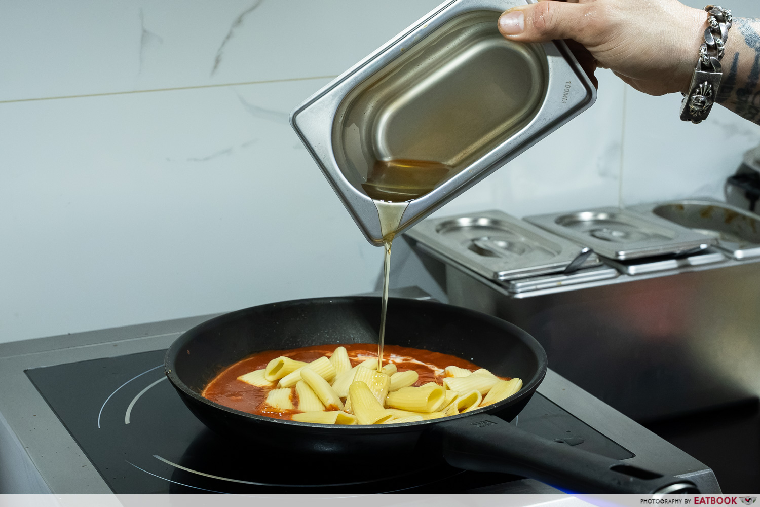 dirty-pasta-oilpour