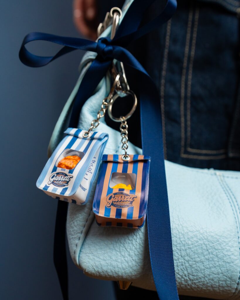 garretts-popcorn-micro-keychain