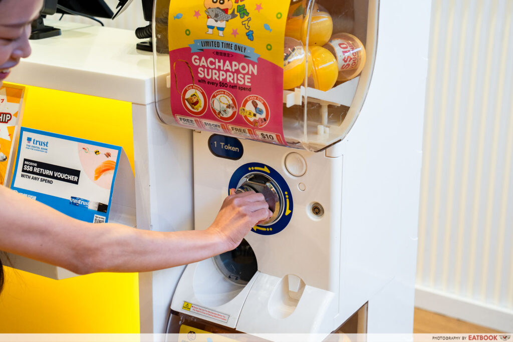 genki-crayon-shinchan-gachapon