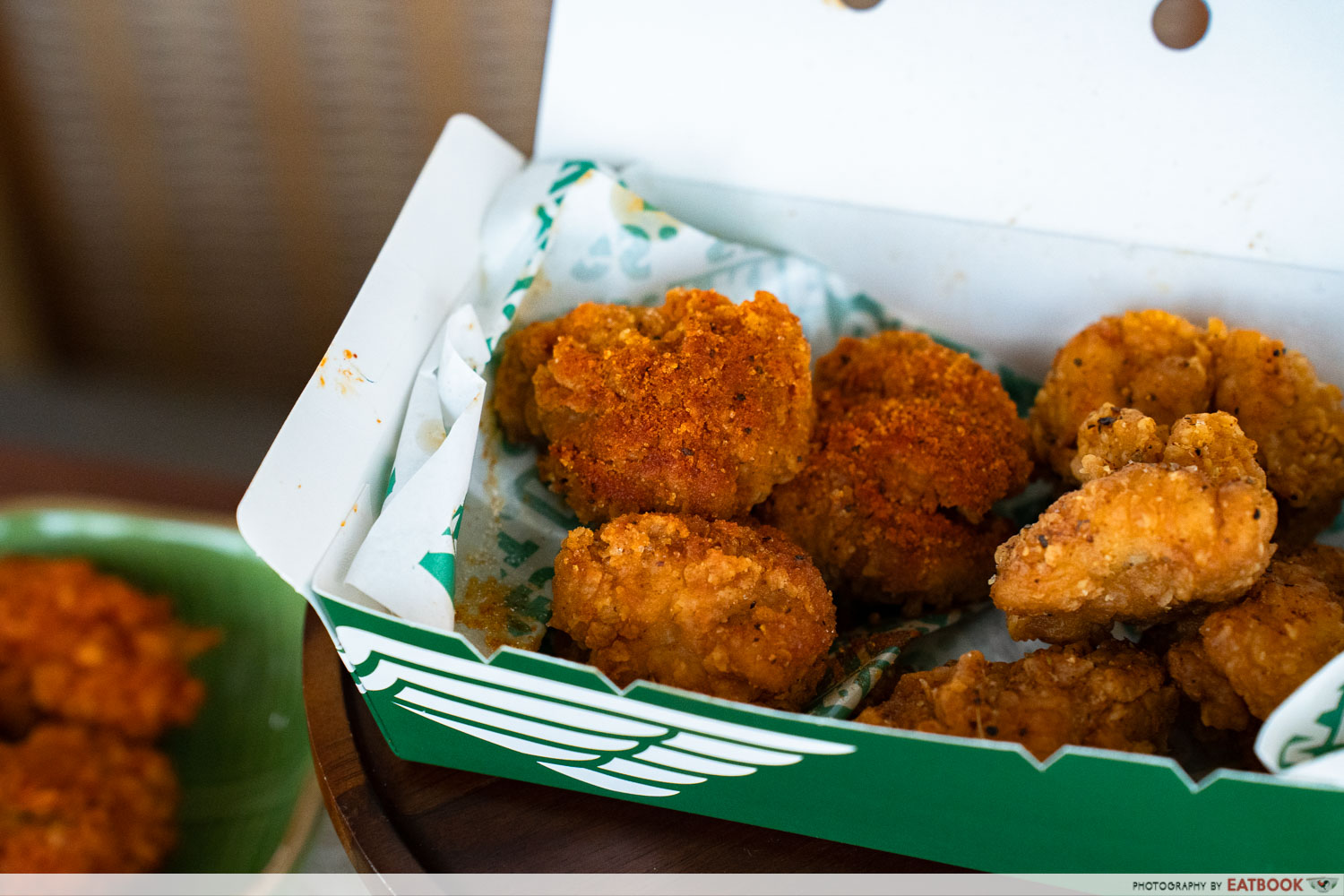 wingstop singapore hot honey rub interaction shot