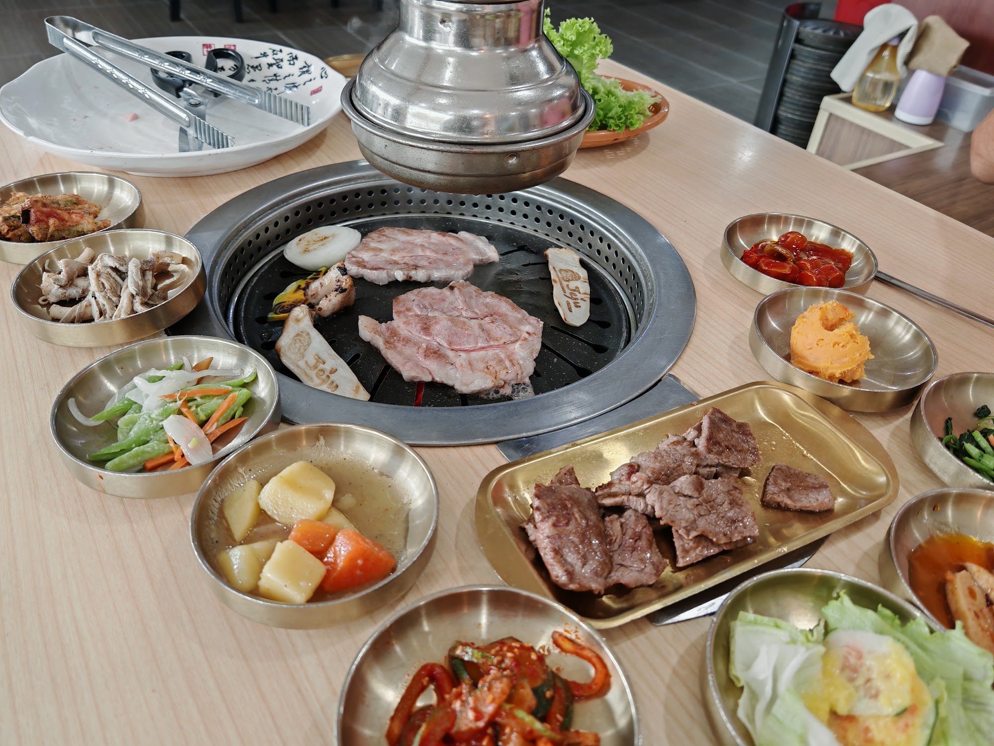 jeju-korea-bbq-restaurant