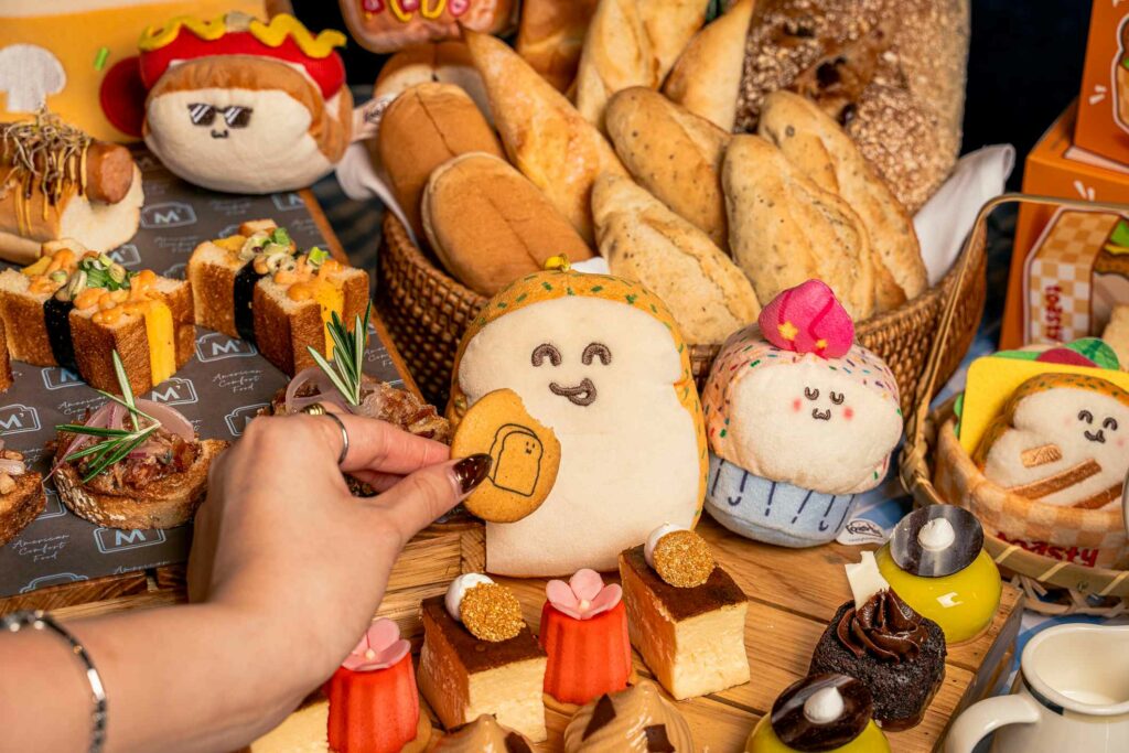 madisons-tasty-toasty-merch (1)