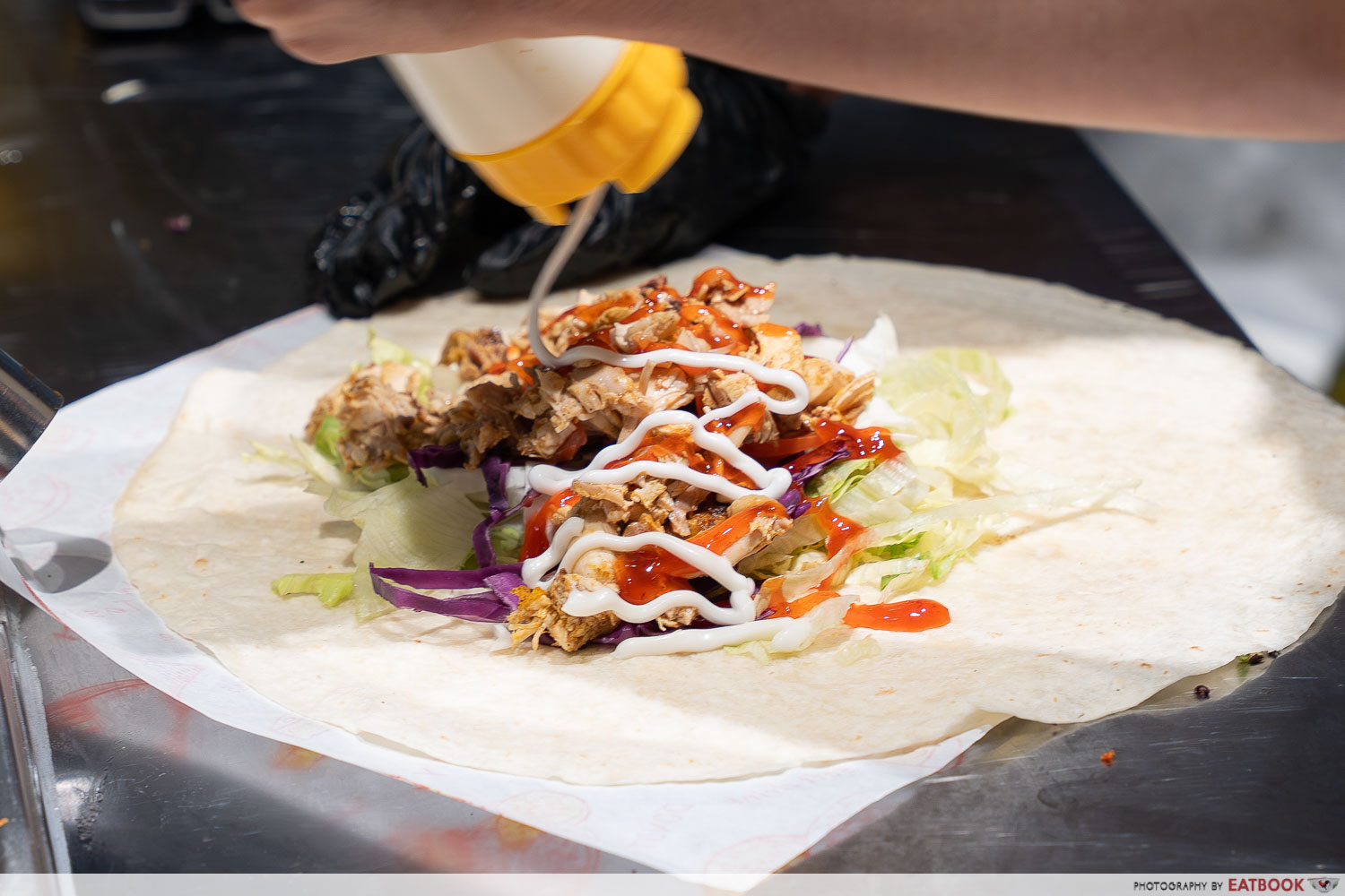 plaza singapura kopitiam - kebabwala making