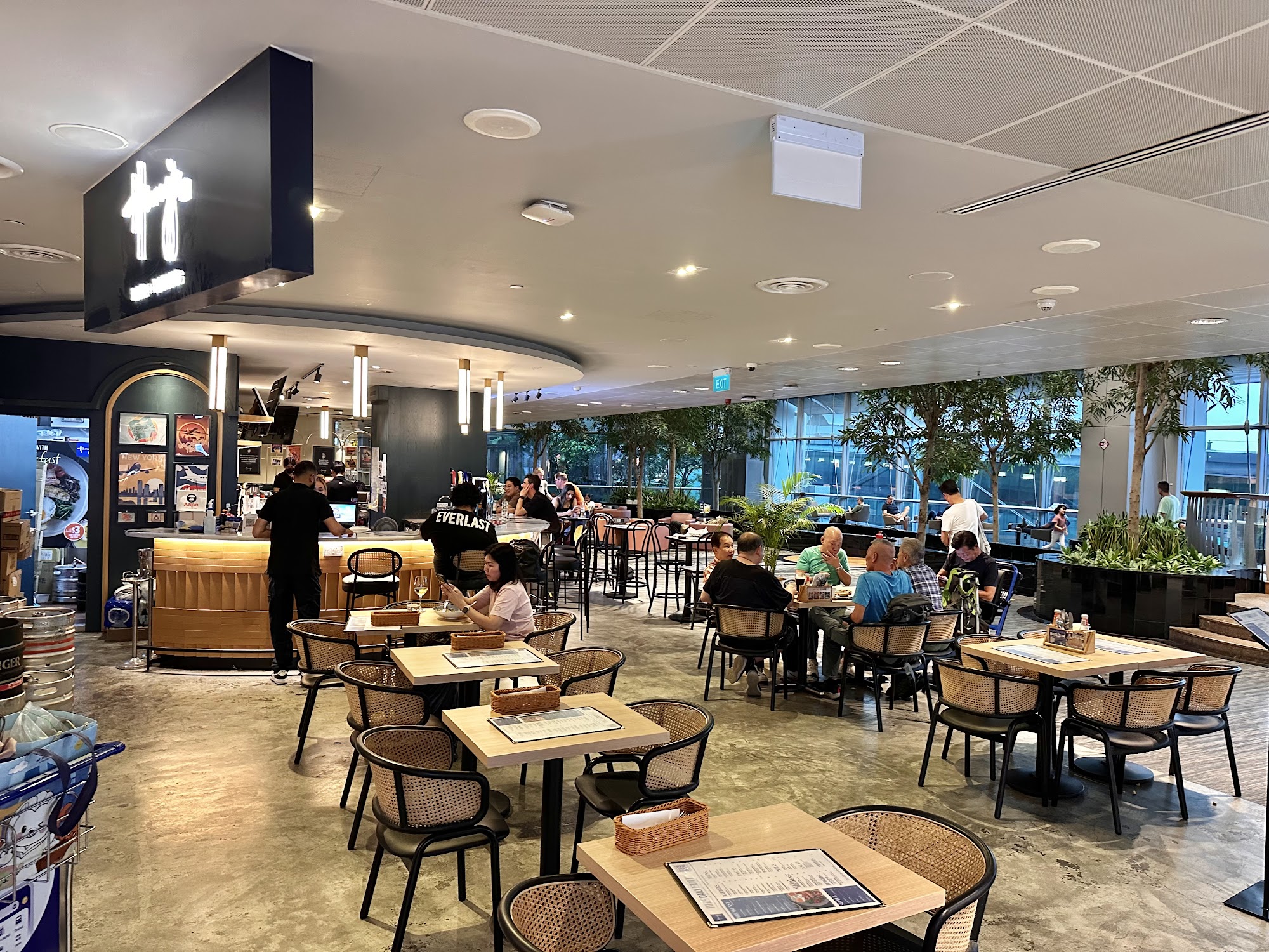 harry's-ambience