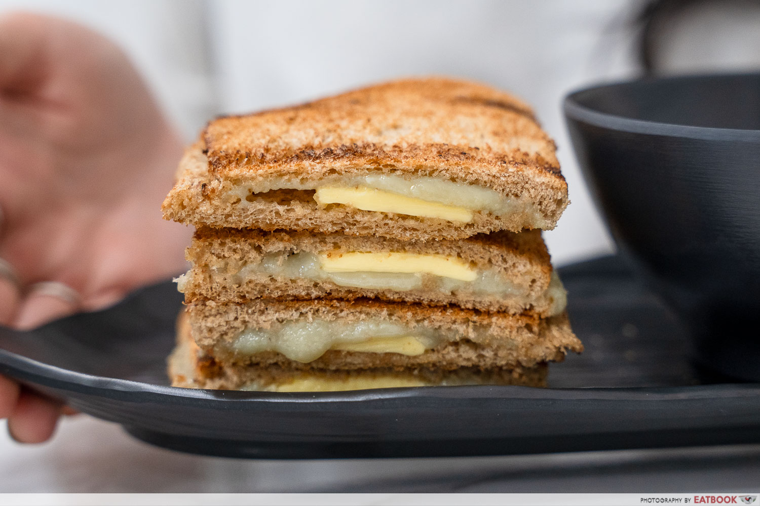 bao er cafe kaya toast