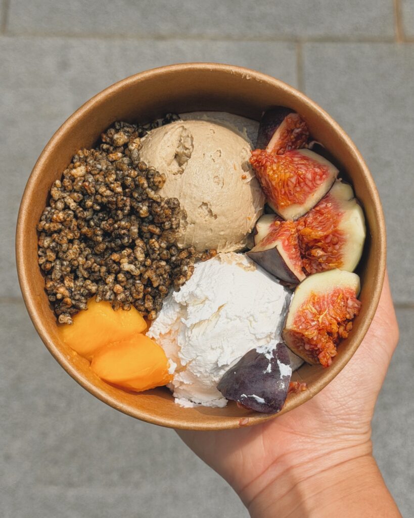 lazy-yoghurt-matcha-noms-bowl