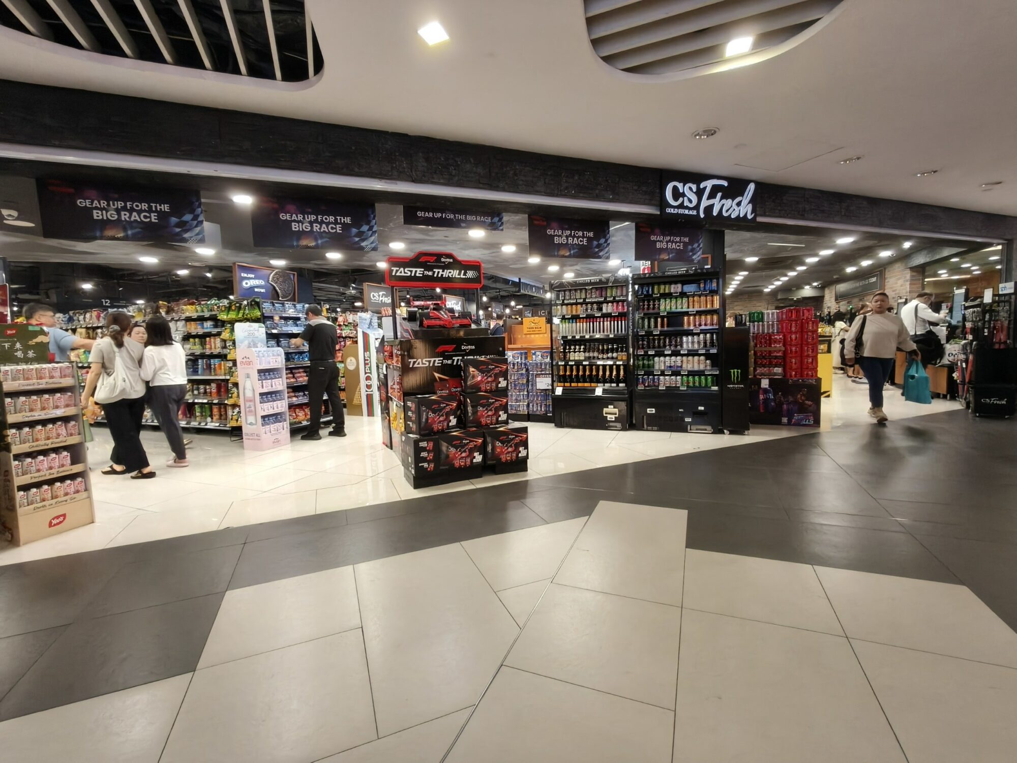 oreo-bugis-junction-storefront