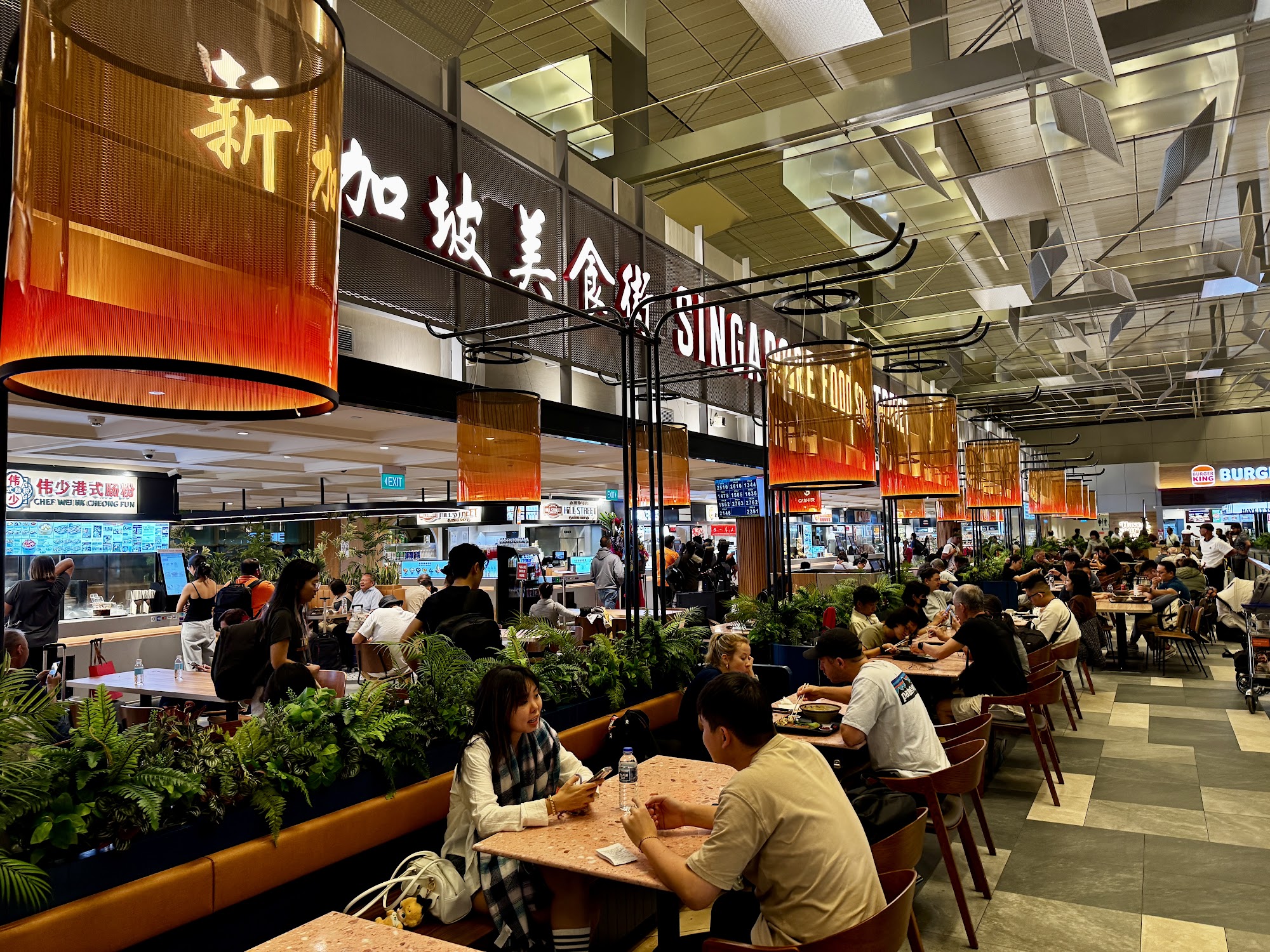 singapore-food-street-ambience