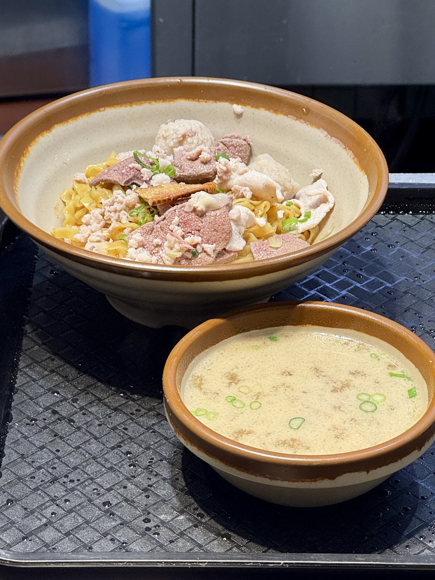 singapore-food-street-taiwahporknoodle